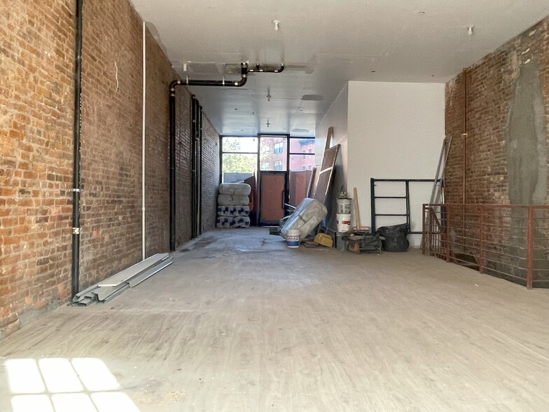 1084 Fulton St, Brooklyn, NY for lease - Building Photo - Image 2 of 8