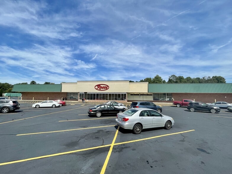 4105-4121 W Beltline Blvd, Columbia, SC for lease - Building Photo - Image 3 of 6