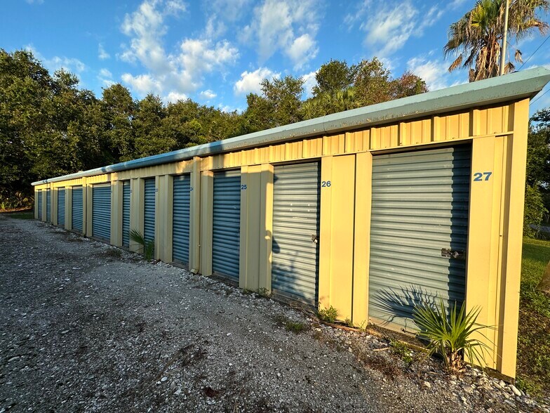 160 Market St, Apalachicola, FL for sale - Building Photo - Image 3 of 10