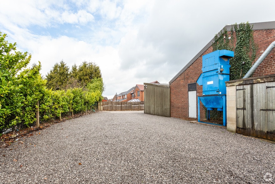 Leopold St, Wigan for lease - Building Photo - Image 2 of 2