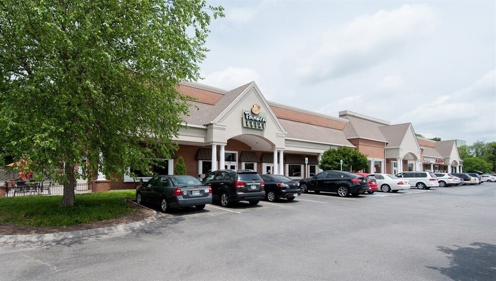 48354855 Kingston Pike, Knoxville, TN 37919