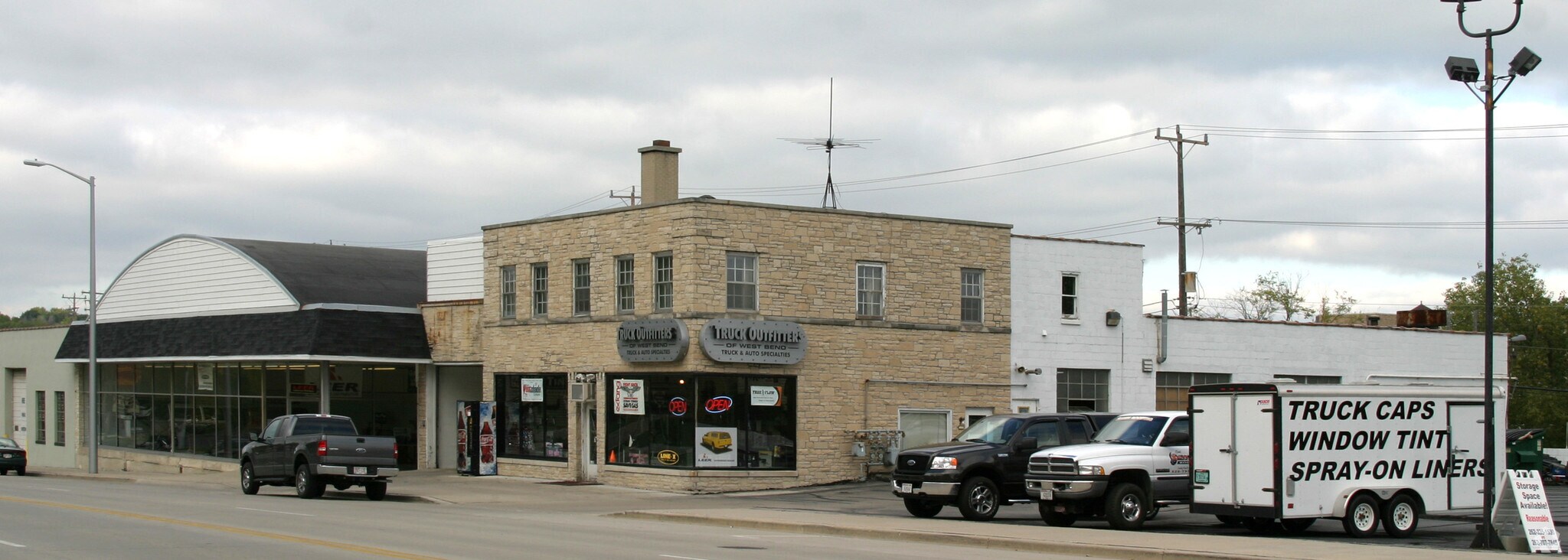 535 N Main St, West Bend, WI for sale Primary Photo- Image 1 of 1