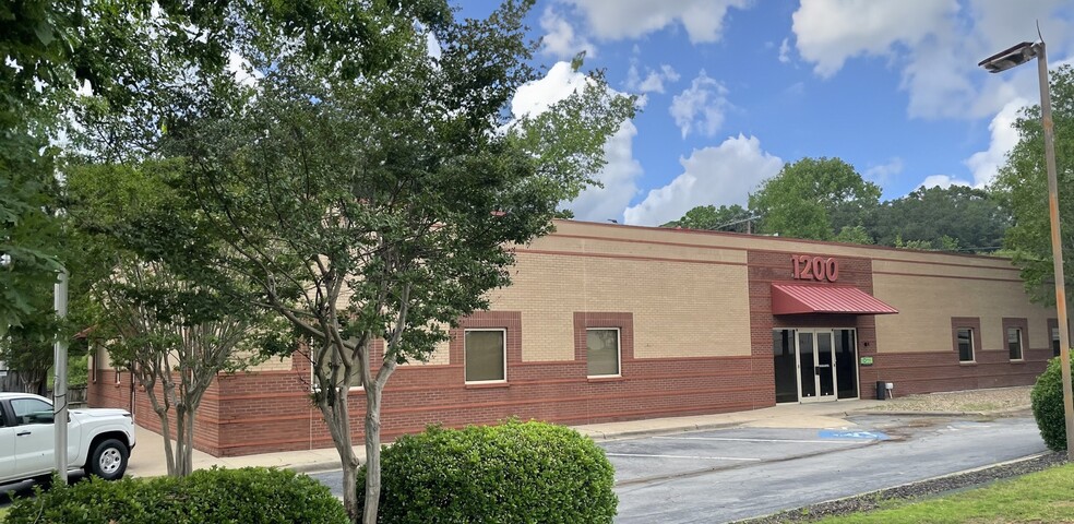 1200 Cherry Brook Dr, Little Rock, AR for lease - Building Photo - Image 1 of 2