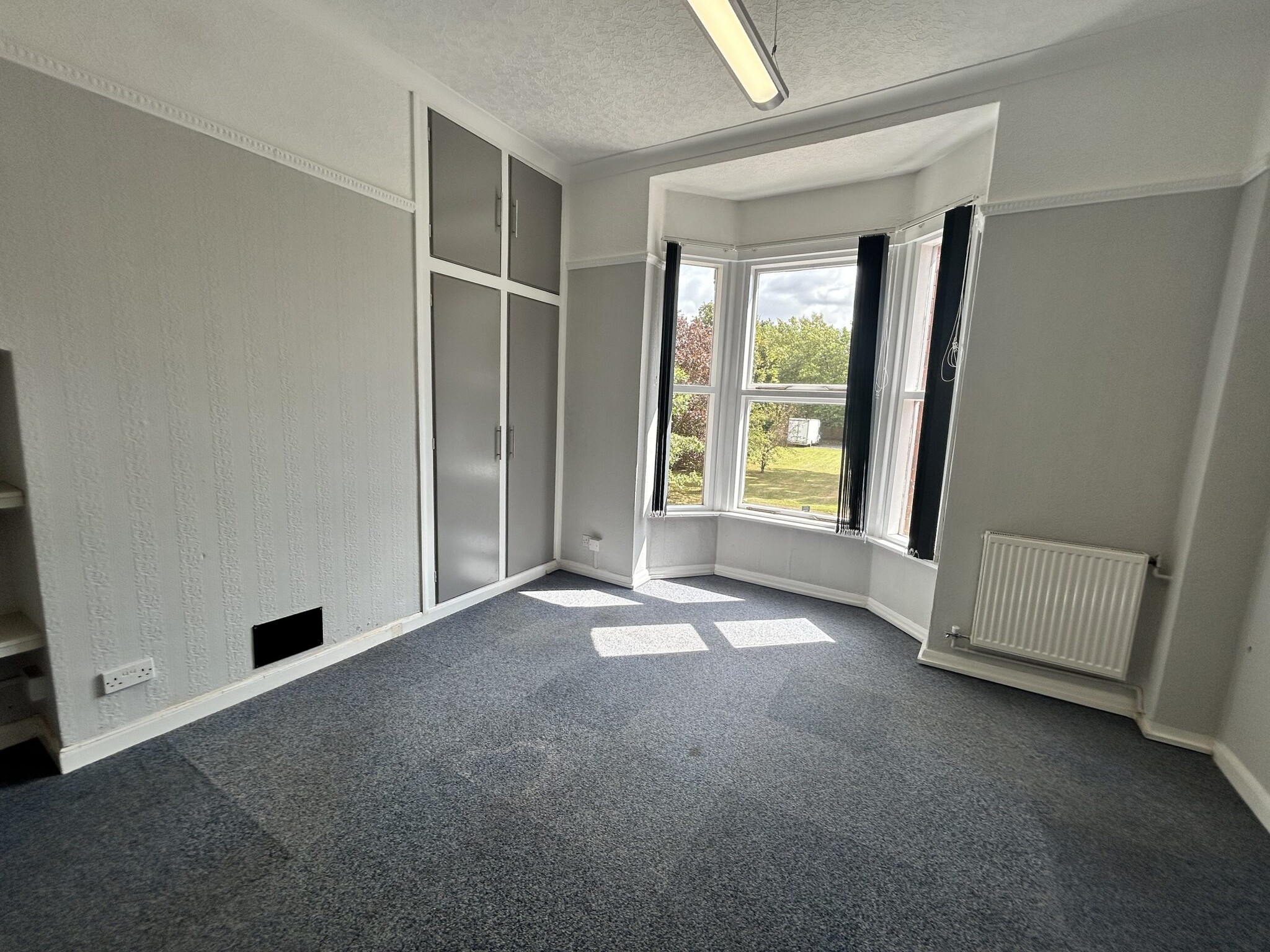 Atherstone Rd, Swadlincote for lease Interior Photo- Image 1 of 3