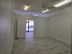 5486 S Suncoast Blvd, Homosassa, FL for lease Building Photo- Image 2 of 4