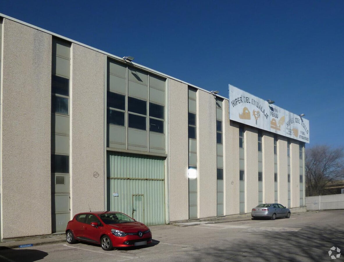 Madrid, MAD 28021 -  -  - Interior Photo - Image 1 of 12