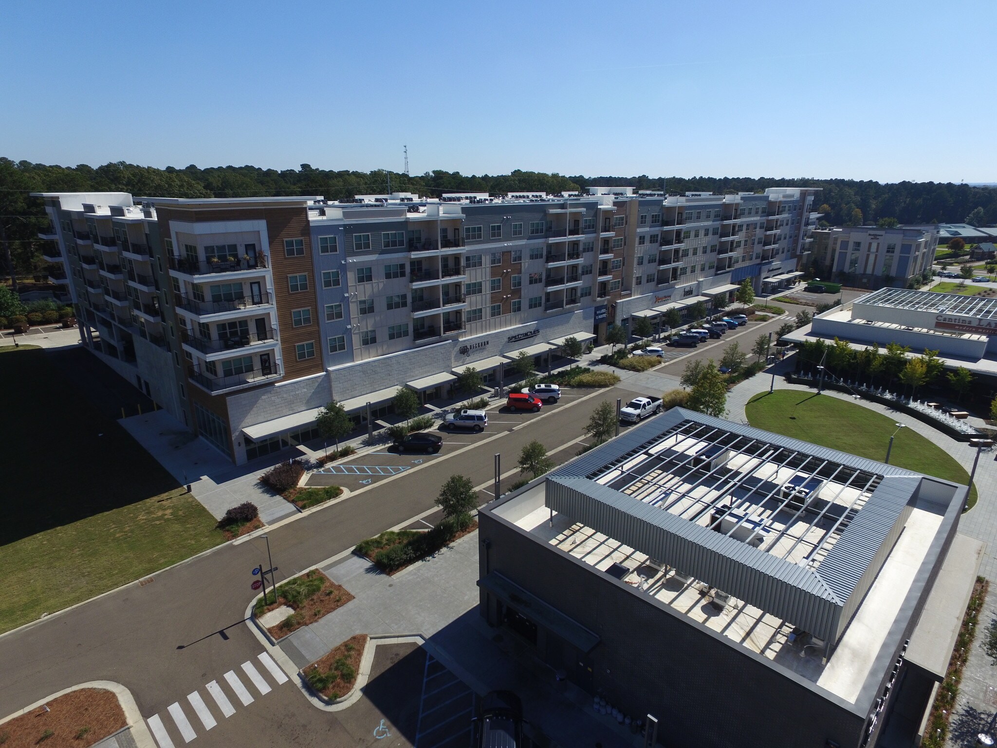 1200 Eastover Dr, Jackson, MS 39211 The District at Eastover (Retail