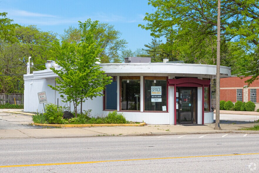 1320 Waukegan Rd, Glenview, IL for sale - Building Photo - Image 1 of 1