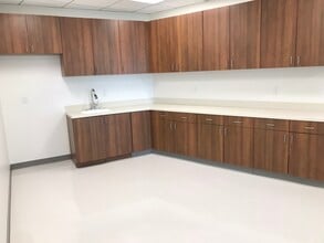 21515 Hawthorne Blvd, Torrance, CA for lease Interior Photo- Image 2 of 6