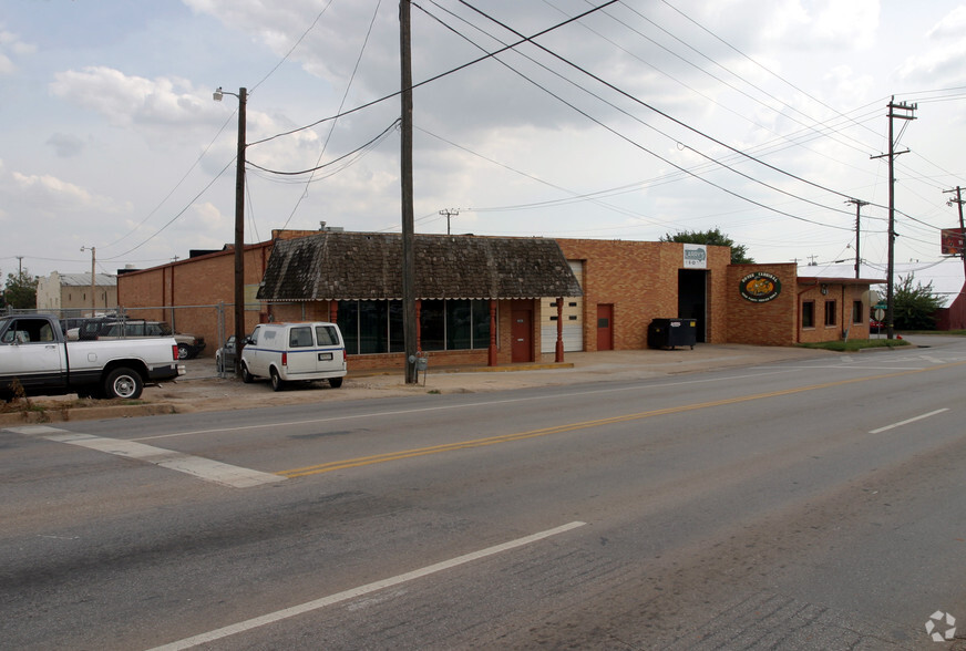 1837-1847 NW 5th St, Oklahoma City, OK for lease - Building Photo - Image 3 of 7