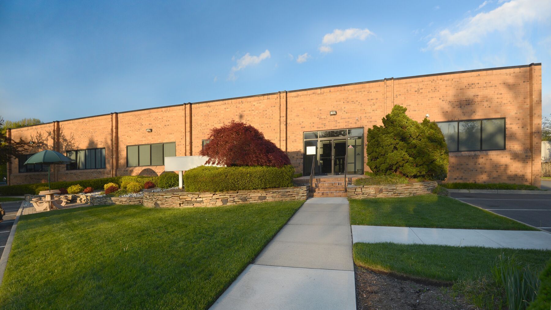 115 Moonachie Ave, Moonachie, NJ for lease Building Photo- Image 1 of 8