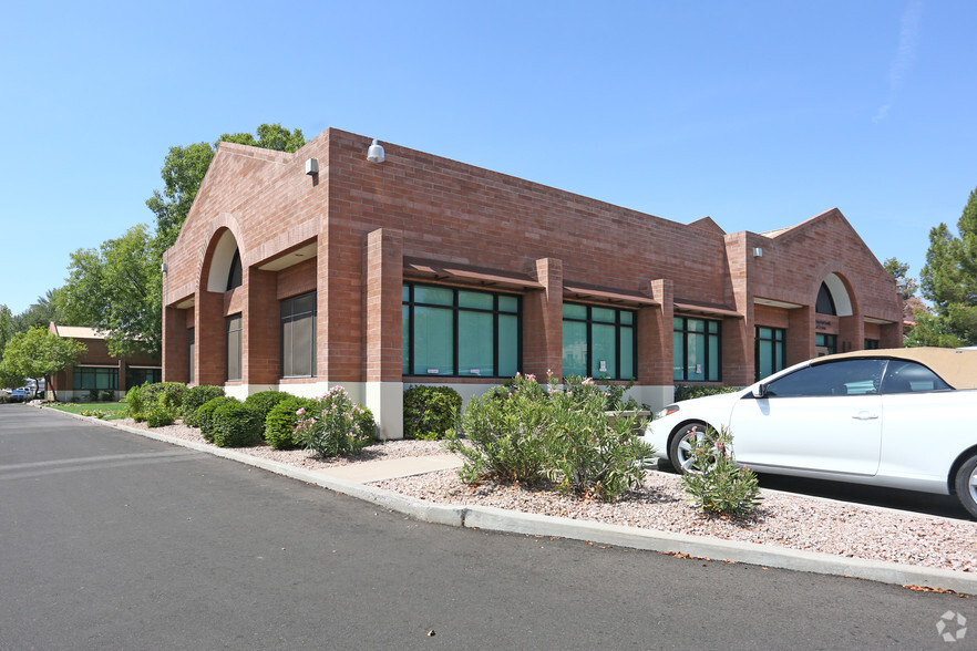 1600 W Chandler Blvd, Chandler, AZ for lease - Building Photo - Image 2 of 4