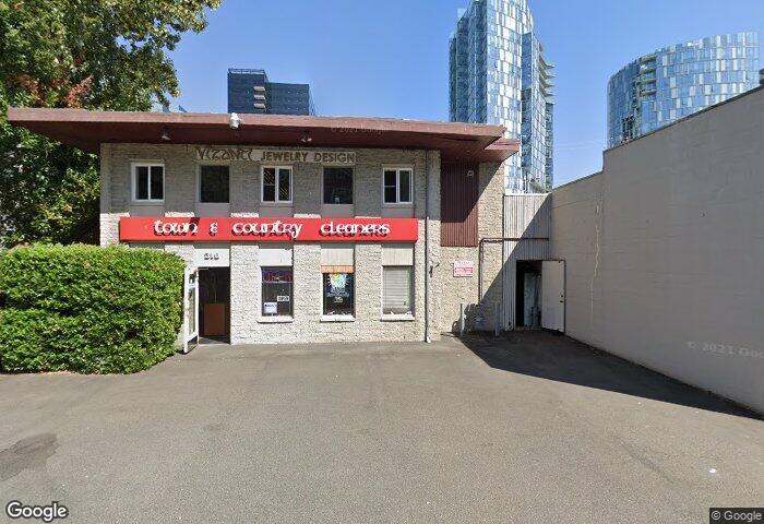 310 105th Ave NE, Bellevue, WA for lease - Building Photo - Image 1 of 13