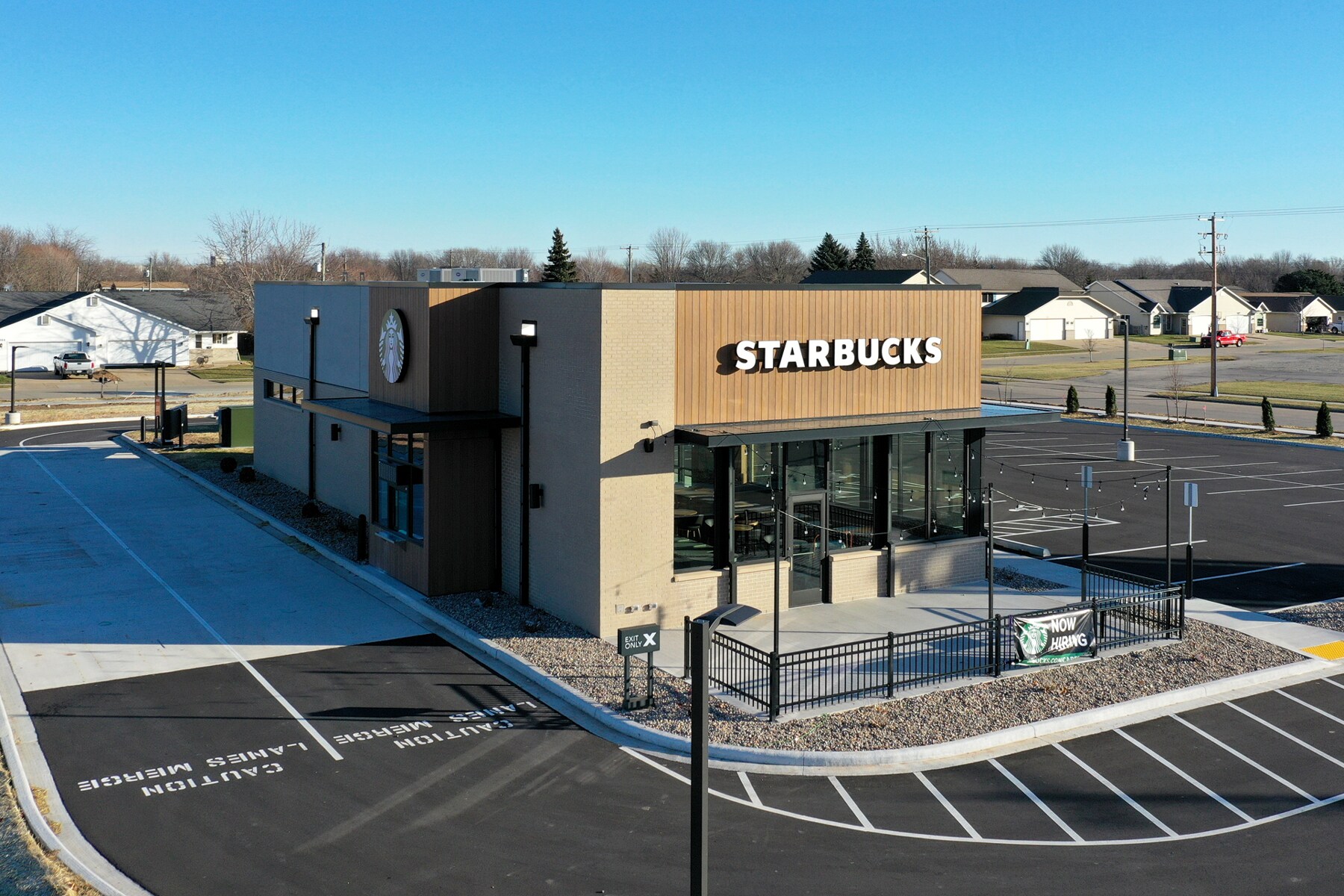 2000 Freedom Road, Little Chute, WI 54140 Starbucks Little Chute