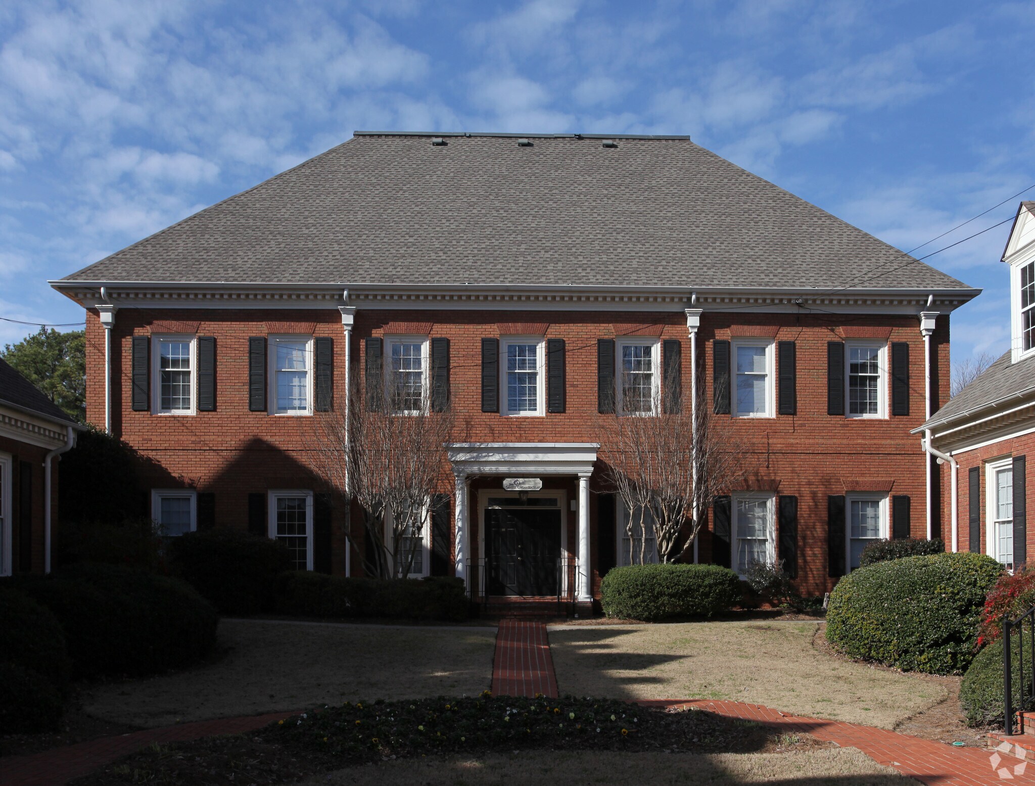 2406 Mount Vernon Rd, Dunwoody, GA 30338