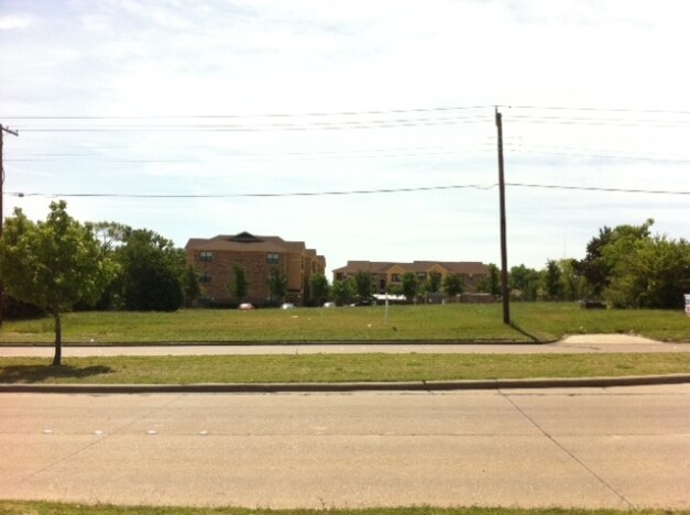 600 Rowlett Rd, Garland, TX for sale Primary Photo- Image 1 of 1