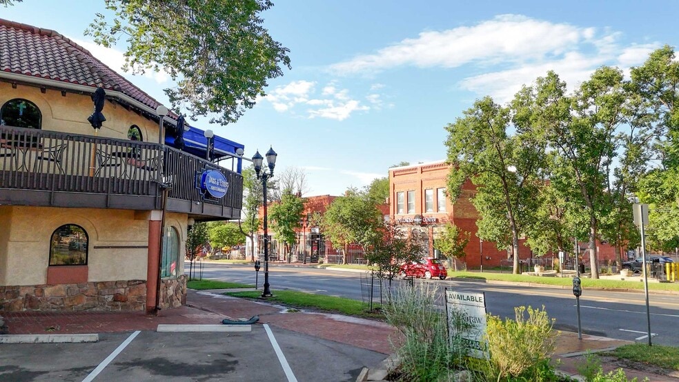 2616 W Colorado Ave, Colorado Springs, CO for sale - Building Photo - Image 2 of 13