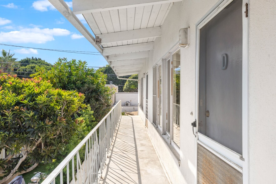 2922 2nd St, Santa Monica, CA for sale - Building Photo - Image 2 of 18