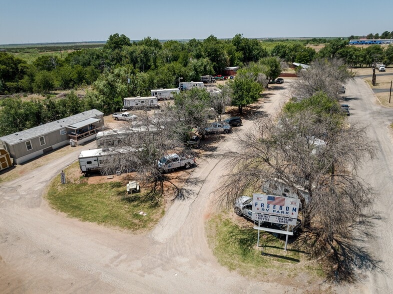 Freedom RV Park portfolio of 2 properties for sale on LoopNet.com - Primary Photo - Image 2 of 8