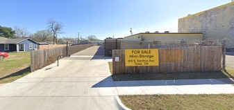 819 S Xanthus Ave, Tulsa OK - Self Storage Facility