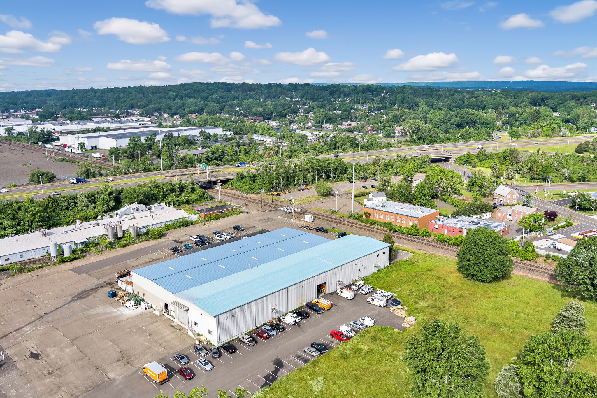 50 Devine St, North Haven, CT 06473 Industrial for Sale