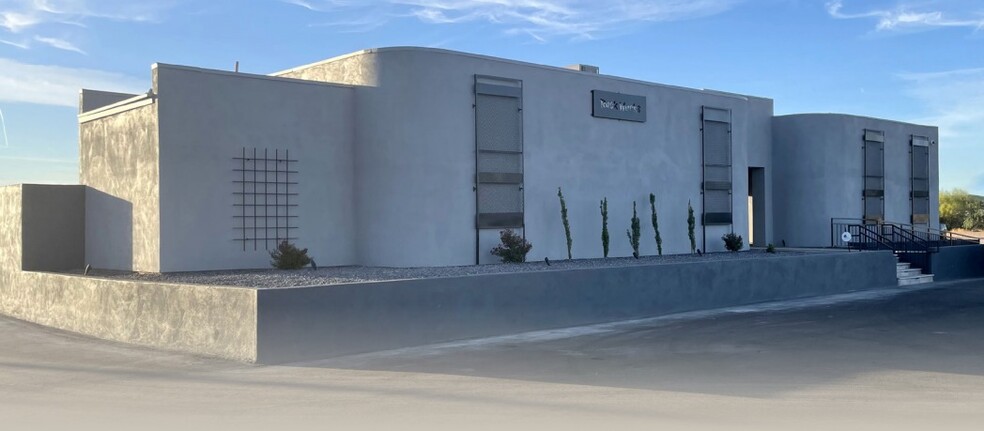 2150 N Pinal Ave / 265 & 307 W Bisnaga St, Casa Grande, AZ for sale - Building Photo - Image 1 of 15