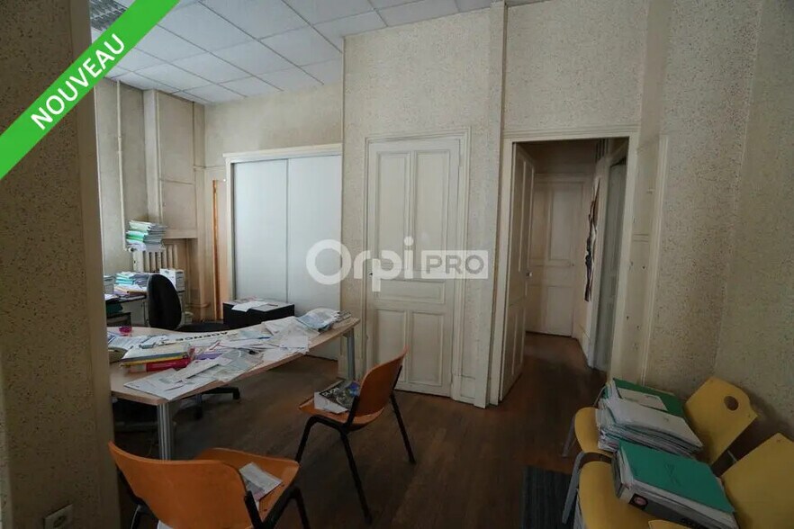 Office in Dijon for lease - Building Photo - Image 3 of 5