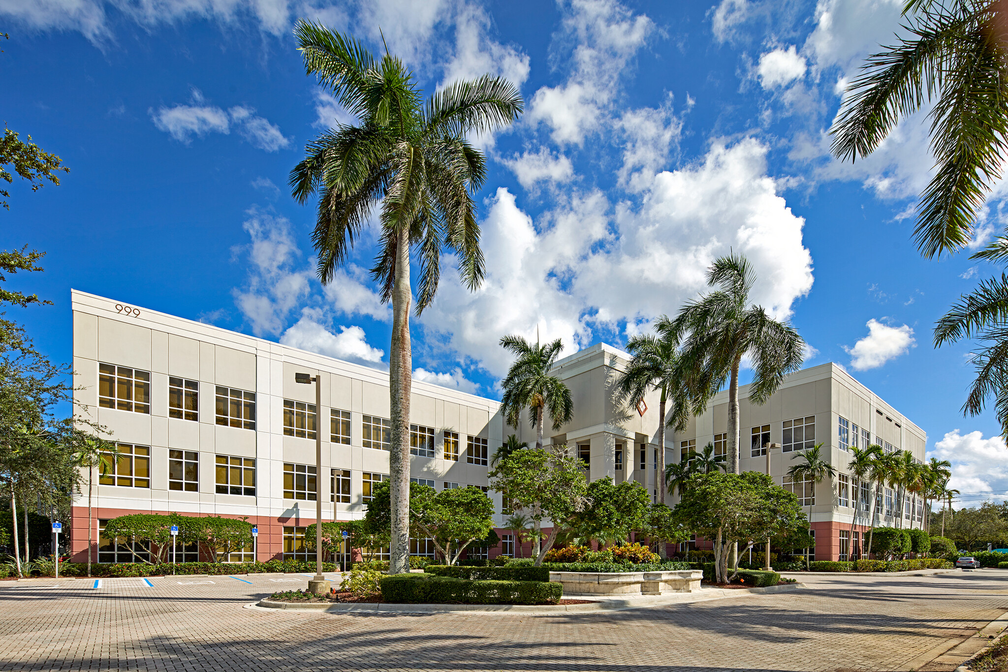 999 Yamato Rd, Boca Raton, FL 33431 - Yamato Office Center II | LoopNet