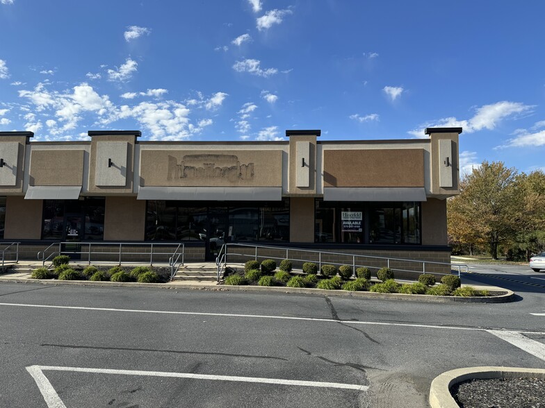 1020 Wilkes Barre Township Blvd, Wilkes Barre, PA for lease - Building Photo - Image 3 of 5