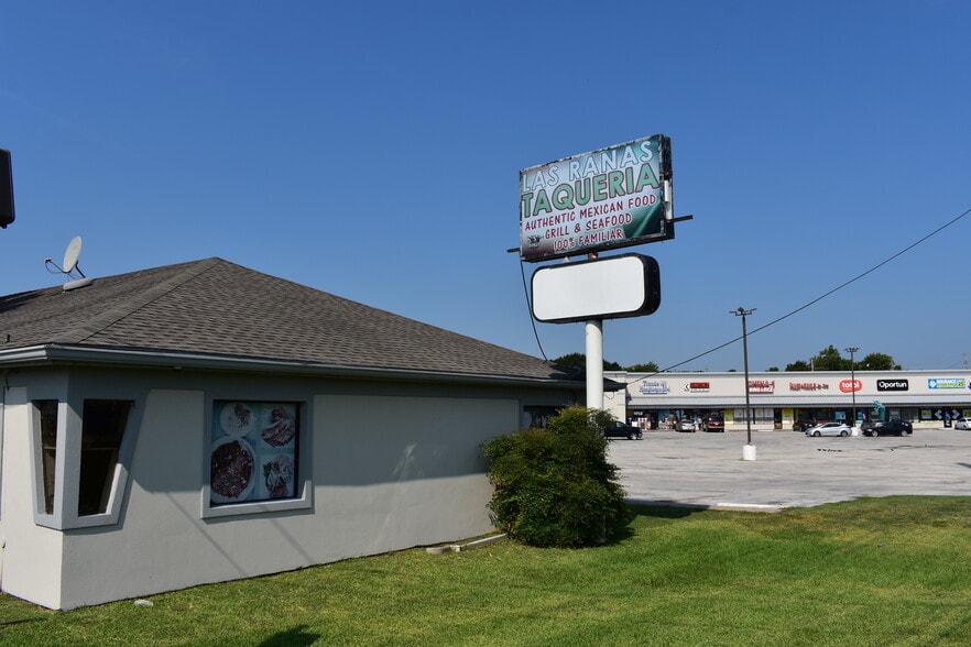 13703-13771 SH 249, Houston, TX for lease - Building Photo - Image 3 of 6