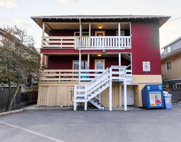 2312 Wark St, Victoria, BC for sale Primary Photo- Image 1 of 2