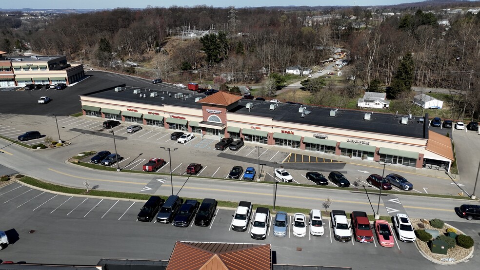 200 Fort Pierpont Dr, Morgantown, WV for lease - Building Photo - Image 2 of 97