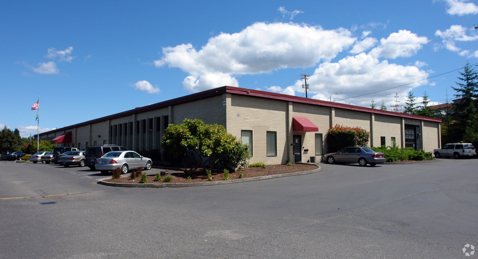 4710 Auto Center Blvd, Bremerton, WA 98312