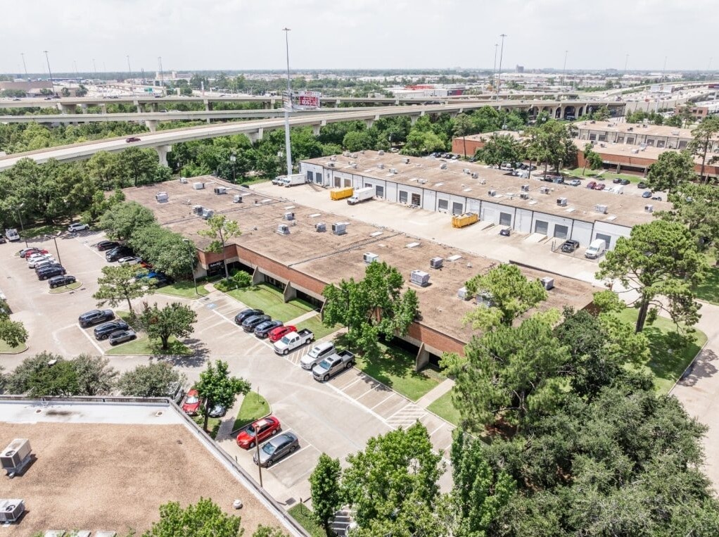 6925 Portwest Dr, Houston, TX for lease Building Photo- Image 1 of 13