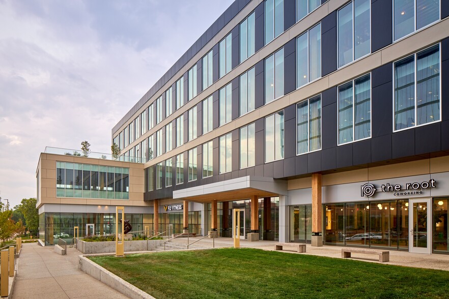 1501 Mike Fahey St, Omaha, NE for lease - Building Photo - Image 3 of 15