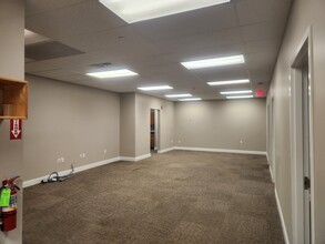 100 Dutch Hill Rd, Orangeburg, NY for lease Interior Photo- Image 2 of 12