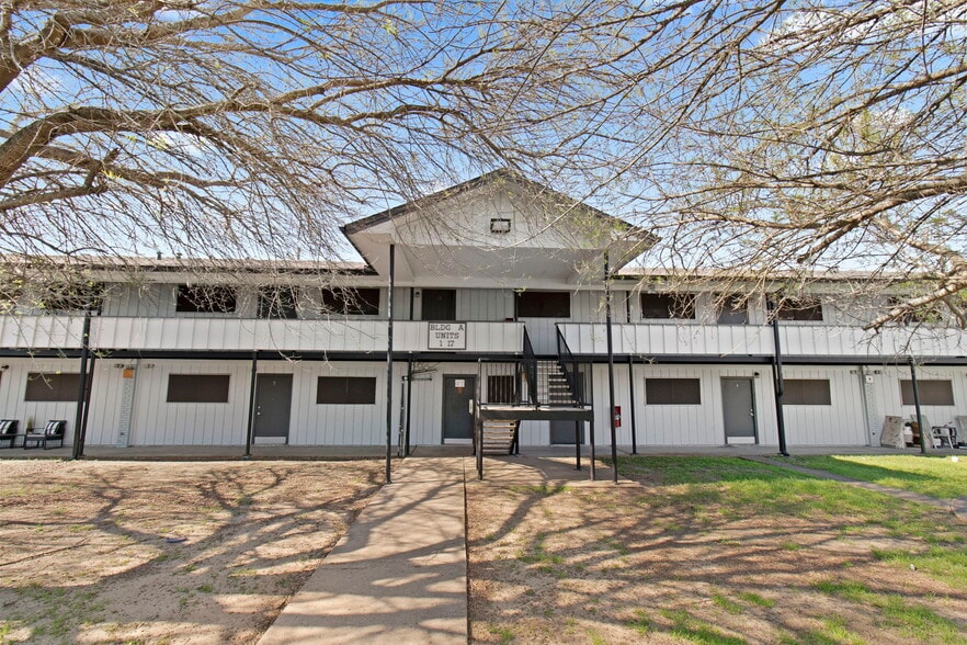 2345 Nall St, Port Neches, TX for sale - Building Photo - Image 1 of 34