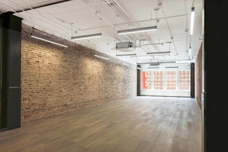 149 Maiden Ln, San Francisco, CA for lease Interior Photo- Image 1 of 4