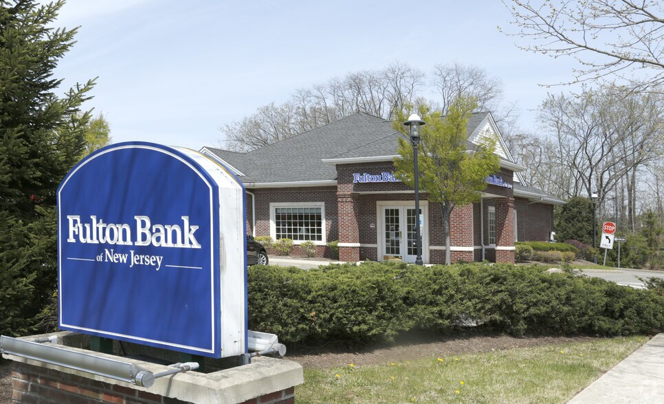 700 Middlesex Ave Metuchen Nj 08840 Property Record Loopnet Com