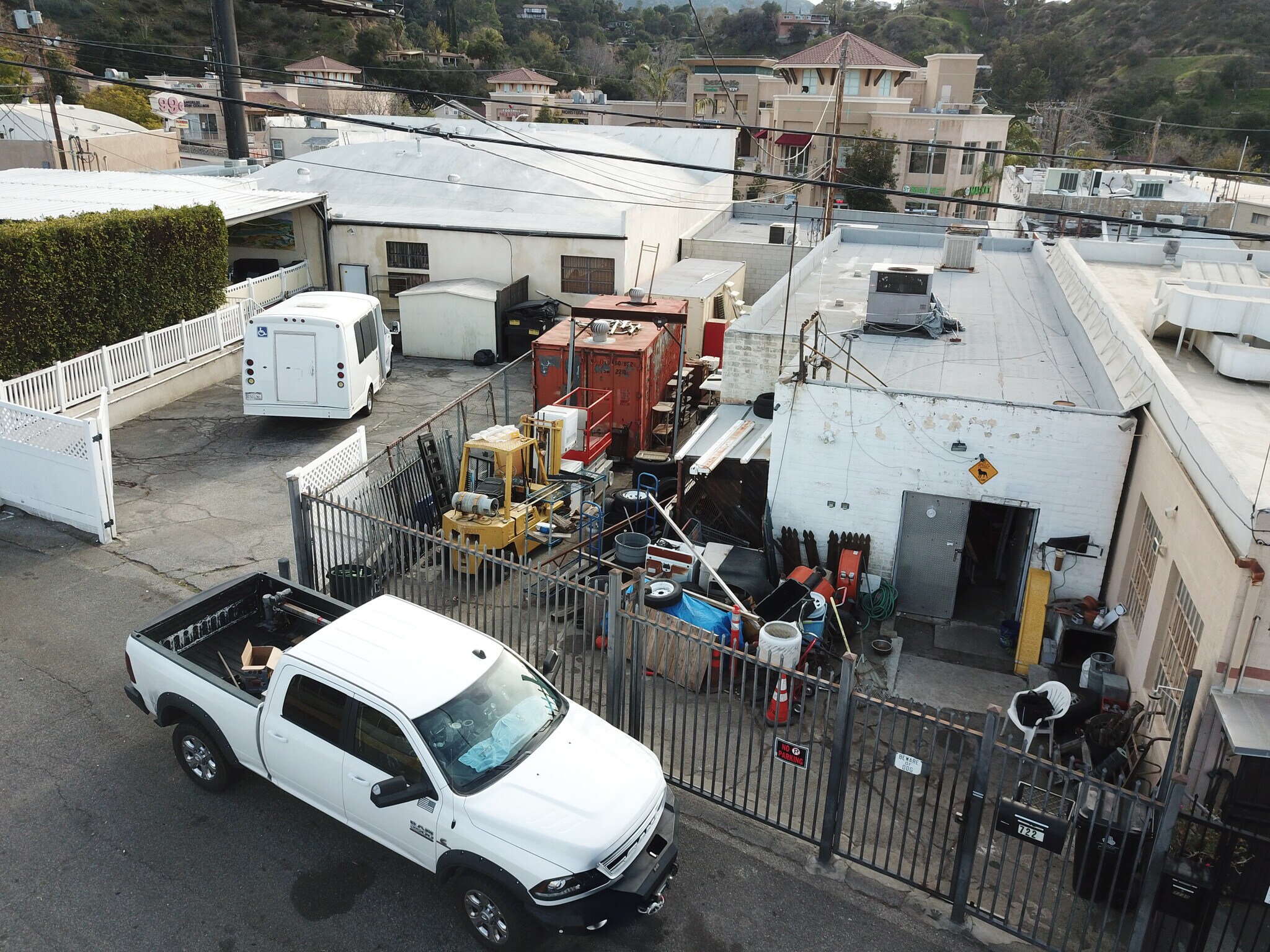 7228 Greeley St, Tujunga, CA for sale Primary Photo- Image 1 of 6