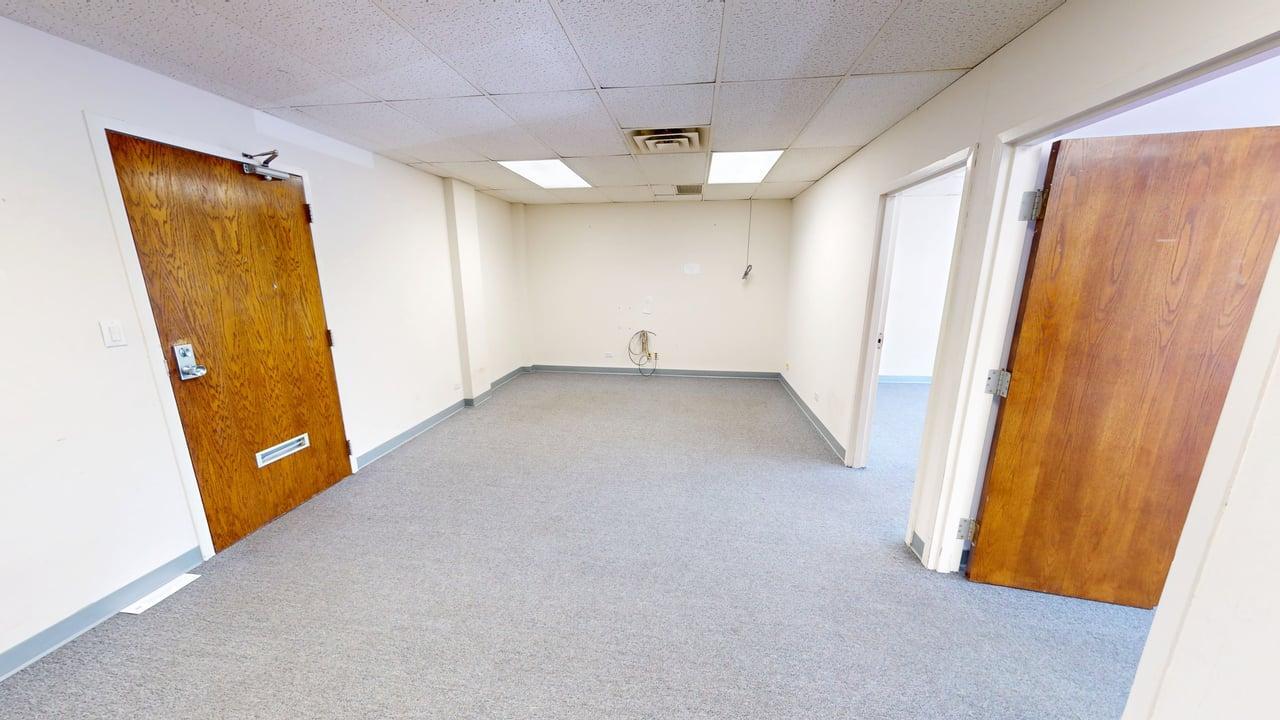 805-815 E Rand Rd, Arlington Heights, IL for lease Building Photo- Image 1 of 9