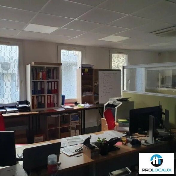 Flex in SAINT EGREVE for sale - Interior Photo - Image 1 of 6