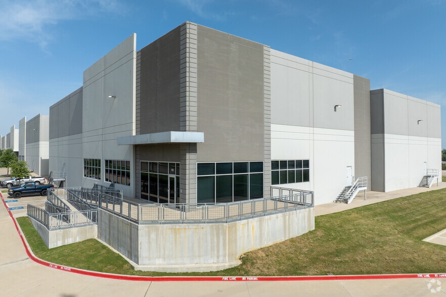 5251 Frye Rd, Irving, TX for sale - Primary Photo - Image 1 of 1