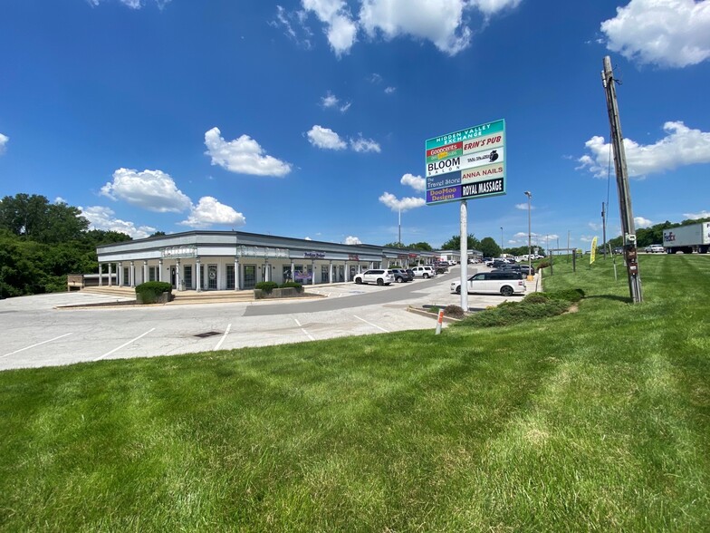 3010 S 291 Hwy, Independence, MO for lease - Building Photo - Image 1 of 4