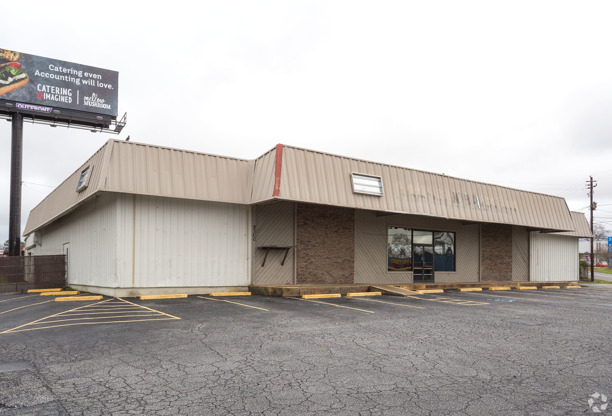 5300 Veterans Pky, Columbus, GA for sale Primary Photo- Image 1 of 1