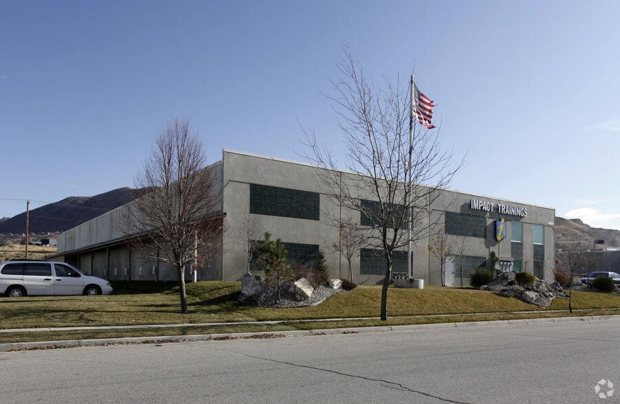 14823 S Heritagecrest Way, Riverton, UT for lease - Building Photo - Image 2 of 2