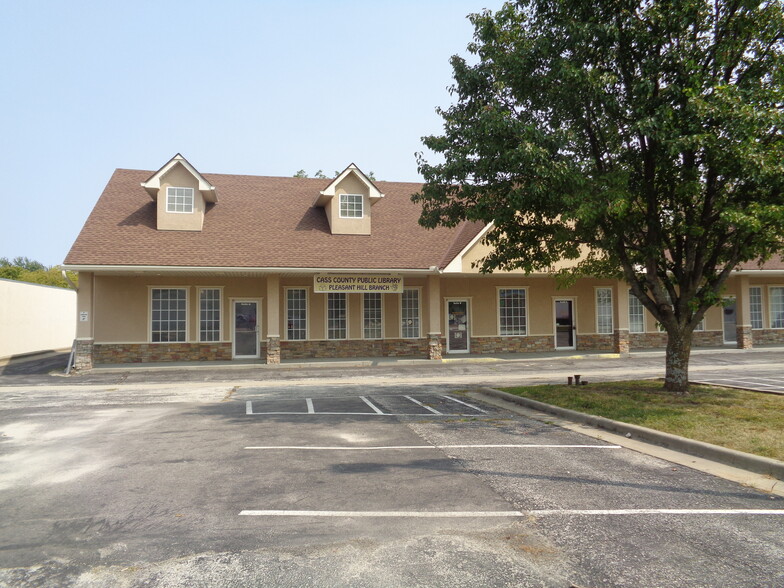 1108 N 7 Hwy, Pleasant Hill, MO for lease - Building Photo - Image 2 of 24