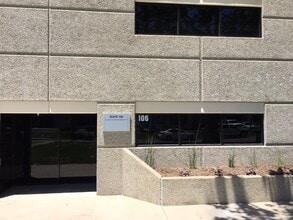 3000 Paseo Mercado, Oxnard, CA for lease Interior Photo- Image 1 of 13