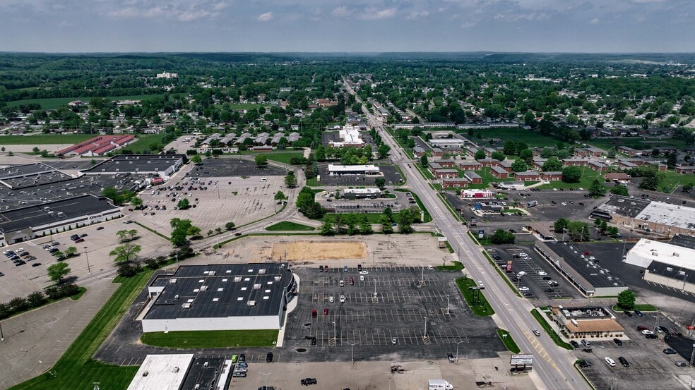 833 S 30th St, Heath, OH for lease - Building Photo - Image 2 of 5