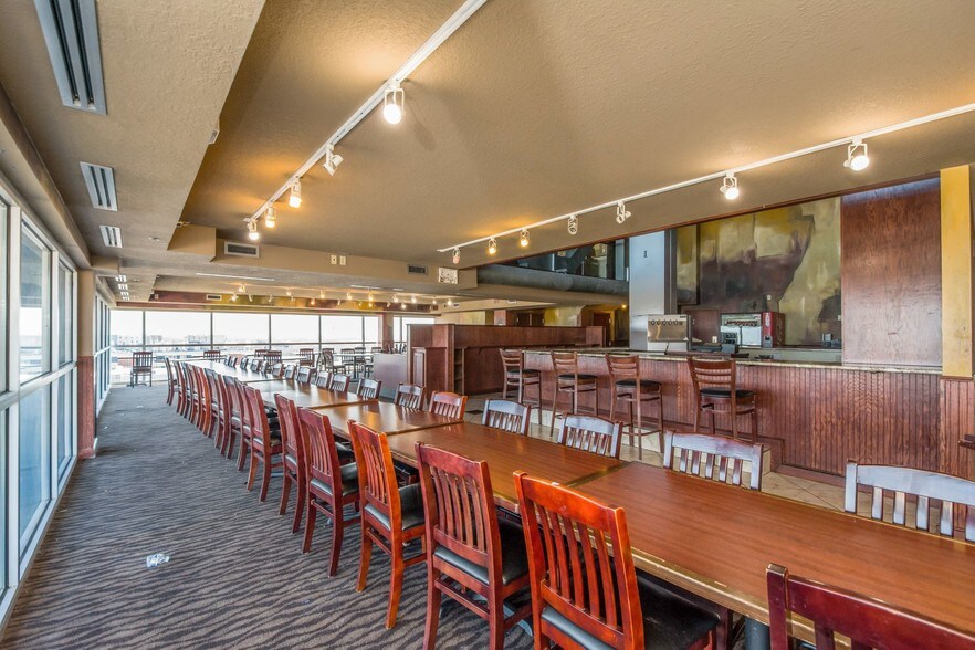 119 Stanton Ave, Ames, IA, 50014 Office/Retail Space For Lease